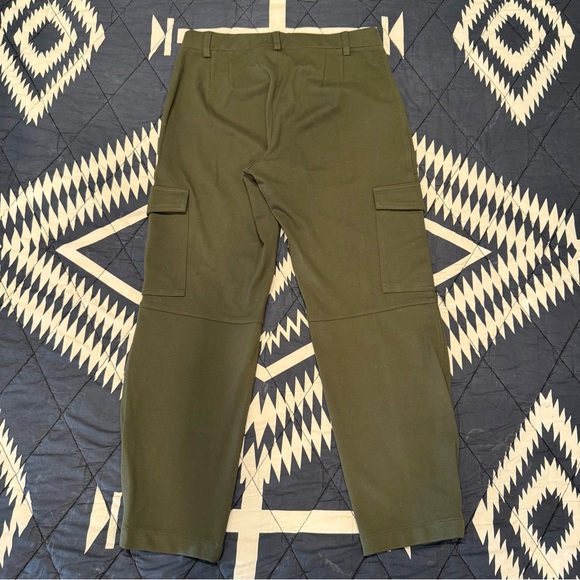 Women’s Quince Olive Cargo Pants - Picture 2 of 7